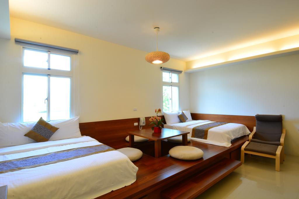 Simple Happiness B&B Wujie Exterior photo