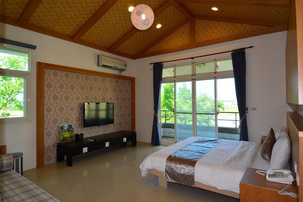 Simple Happiness B&B Wujie Exterior photo